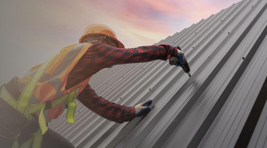Professional gutter cleaning in East Meadow, NY